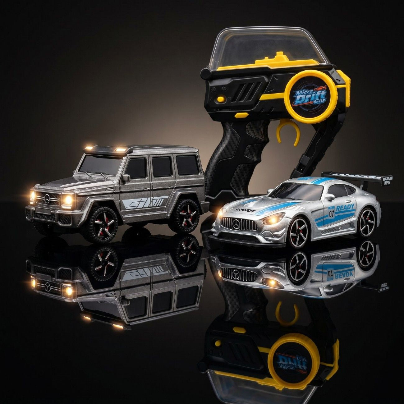 1:64 Micro Drift RC Car – 4WD Mini Desktop Drift Car with App & Remote Control
